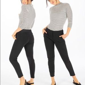 Betabrand Black Skinny Cigarette pants w/pockets!